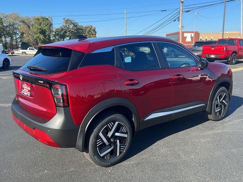 New 2026 Nissan Kicks SV image 5