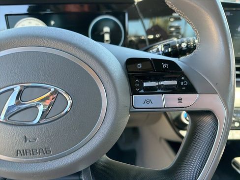 Used 2021 Hyundai Elantra SEL w/ Convenience Package image 19