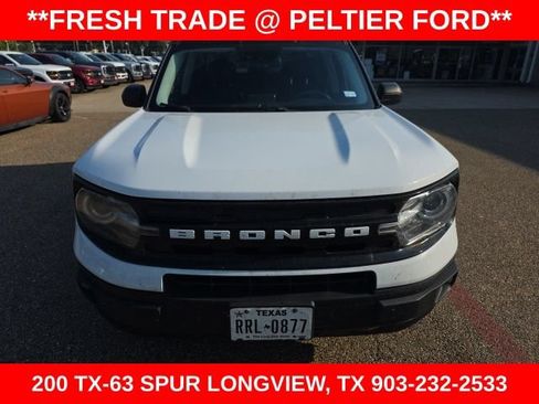 Used 2022 Ford Bronco Sport Outer Banks w/ Tech Package AWD/4WD image 2