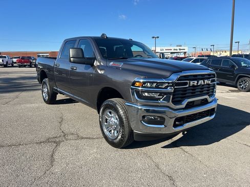 New 2026 RAM 2500 Tradesman w/ Chrome Appearance Group image 3