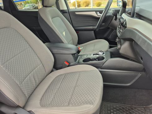 Used 2021 Ford Escape SE w/ Convenience Package AWD/4WD image 23