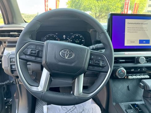 New 2025 Toyota Tacoma TRD Off-Road image 16