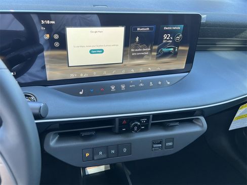 New 2026 Nissan Leaf Platinum+ w/ Cargo Package (Platinum+) image 11