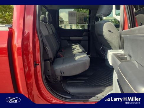 Used 2021 Ford F150 XLT w/ Equipment Group 302A High AWD/4WD image 18