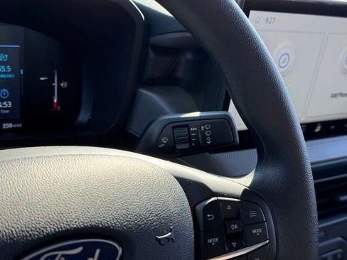 New 2025 Ford Maverick XL image 18