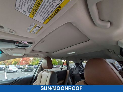 Certified 2022 Subaru Outback Touring image 29