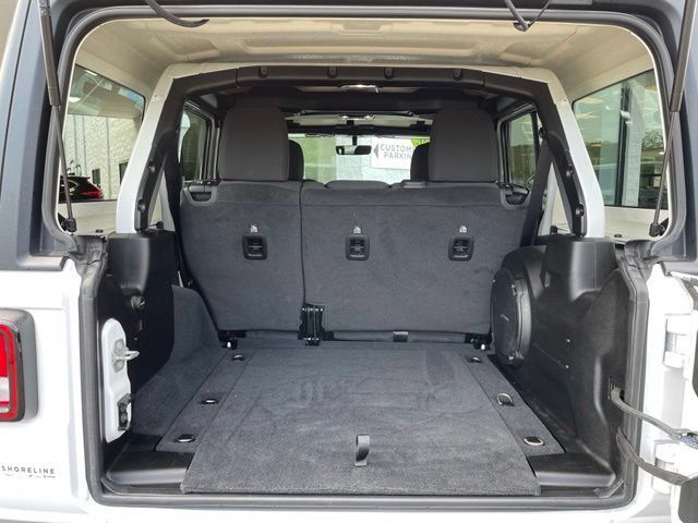 Used 2022 Jeep Wrangler Unlimited Sport AWD/4WD image 29