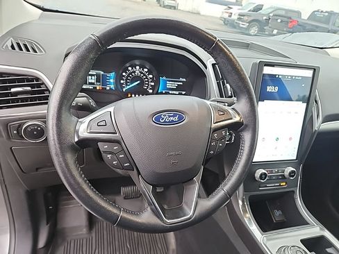 Used 2024 Ford Edge Titanium AWD/4WD image 15