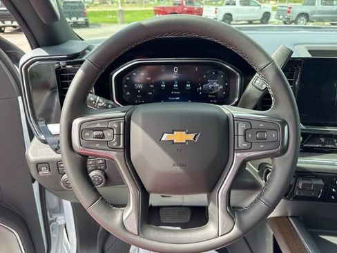 New 2026 Chevrolet Silverado 3500 High Country w/ High Country Premium Package AWD/4WD image 24