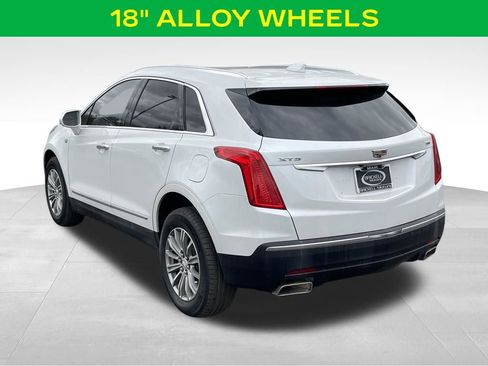 Used 2017 Cadillac XT5 Luxury w/ LPO, Wheel Lock Package FWD image 12