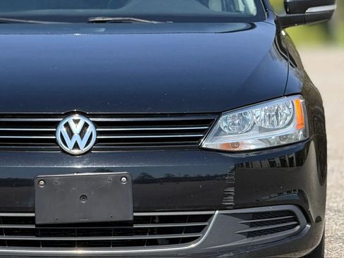 Used 2013 Volkswagen Jetta SE image 12