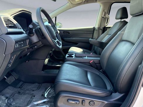 Certified 2024 Honda Odyssey EX-L image 22