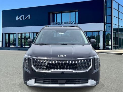 New 2026 Kia Carnival EX image 8