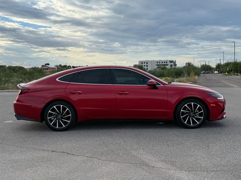 Used 2021 Hyundai Sonata Limited FWD image 6