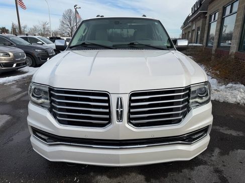Used 2016 Lincoln Navigator Select image 8