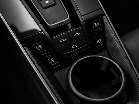 Used 2021 Porsche 911 Turbo S image 55