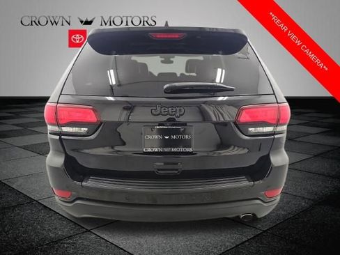 Used 2019 Jeep Grand Cherokee Altitude image 5