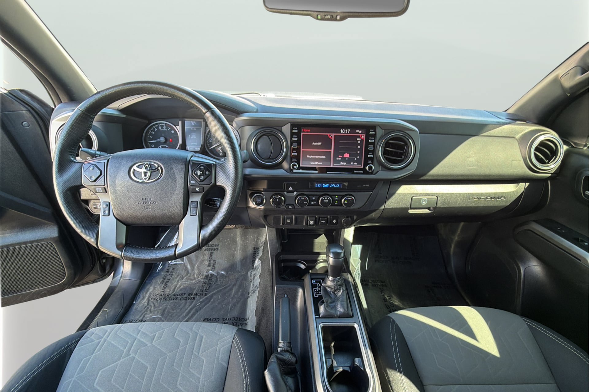 Used 2021 Toyota Tacoma TRD Off-Road AWD/4WD image 15