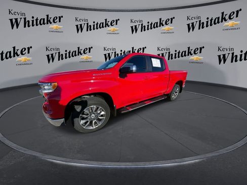 Used 2023 Chevrolet Silverado 1500 LT AWD/4WD image 4
