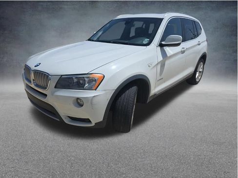 Used 2013 BMW X3 xDrive28i AWD/4WD image 4