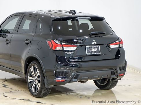 Used 2024 Mitsubishi Outlander Sport ES AWD/4WD image 9