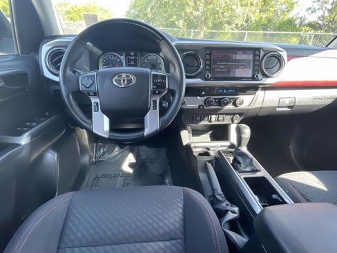 Used 2023 Toyota Tacoma SR5 RWD image 15