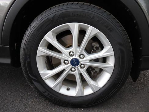 Used 2017 Ford Escape SE AWD/4WD image 44