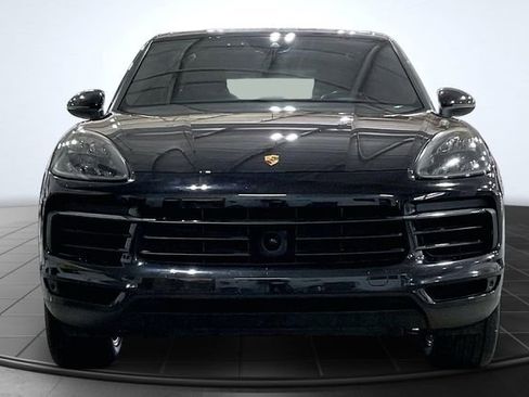 Used 2019 Porsche Cayenne AWD/4WD image 3
