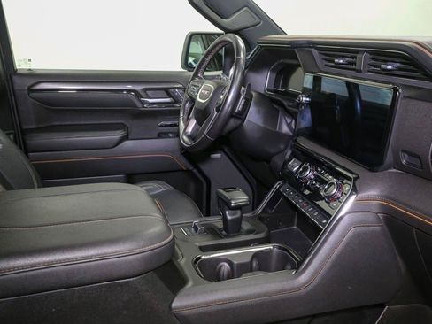 Used 2023 GMC Sierra 1500 AT4 AWD/4WD image 18