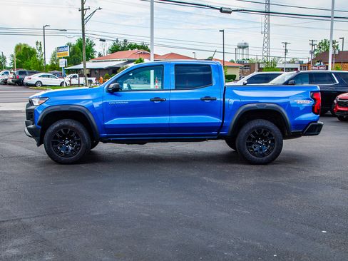 Used 2023 Chevrolet Colorado Trail Boss image 4