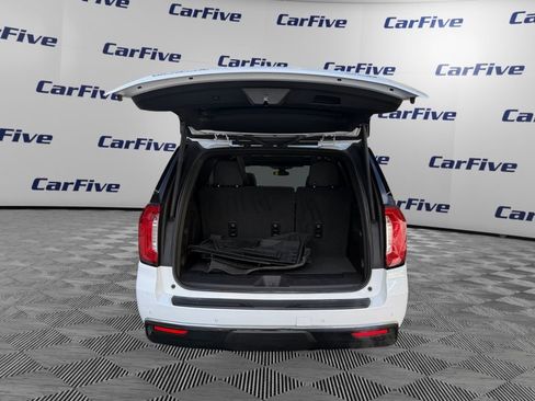 Used 2022 GMC Yukon SLT w/ SLT Premium Package image 11