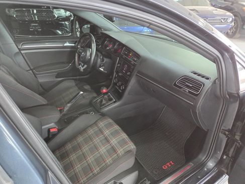 Used 2020 Volkswagen GTI S FWD image 25