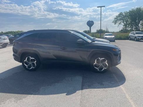 Used 2023 Hyundai Tucson SEL w/ Convenience Package AWD/4WD image 4