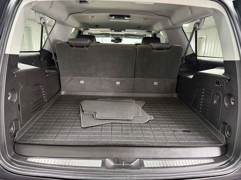 Used 2017 GMC Yukon XL Denali w/ Open Road Package AWD/4WD image 34