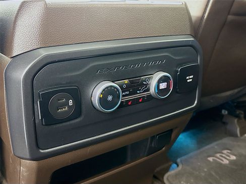 Used 2023 Ford Expedition King Ranch RWD image 21