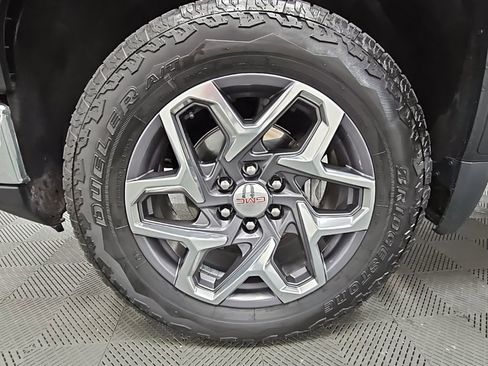 Used 2023 GMC Sierra 1500 SLT w/ SLT Premium Package image 47