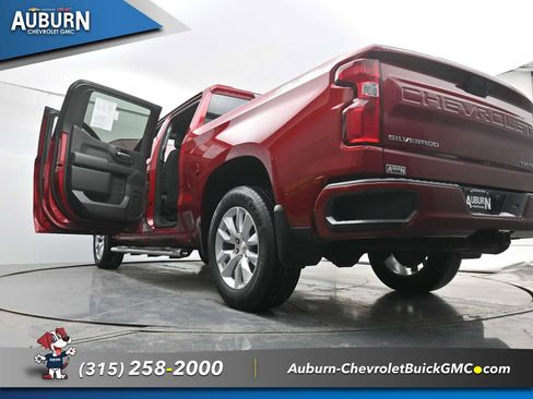 Used 2021 Chevrolet Silverado 1500 Custom image 35