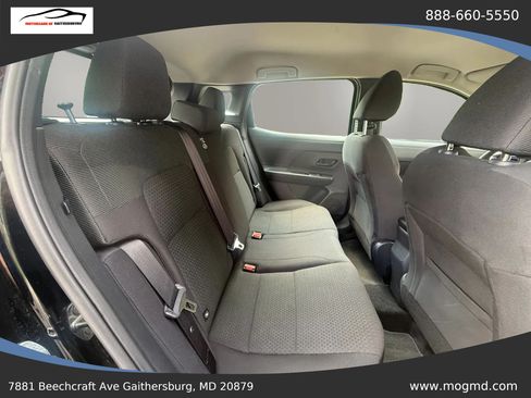 Used 2025 Nissan Kicks S AWD/4WD image 14