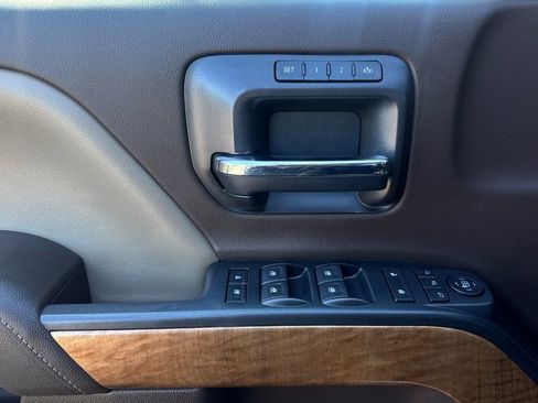 Used 2015 Chevrolet Silverado 2500 LTZ w/ Duramax Plus Package image 11