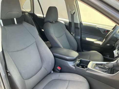 Used 2023 Toyota RAV4 LE FWD image 25