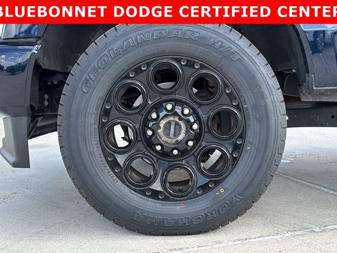 Used 2023 Ford F250 Lariat w/ Lariat Ultimate Package AWD/4WD image 29
