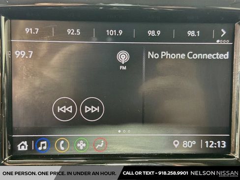 Used 2020 Chevrolet Traverse LS FWD image 14
