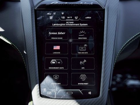 Used 2025 Lamborghini Revuelto image 77