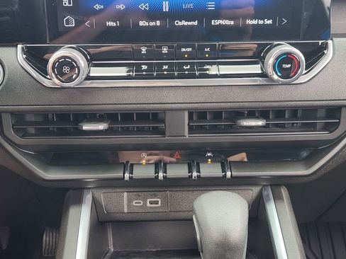 Certified 2023 Chevrolet Colorado Trail Boss w/ Technology Package image 19