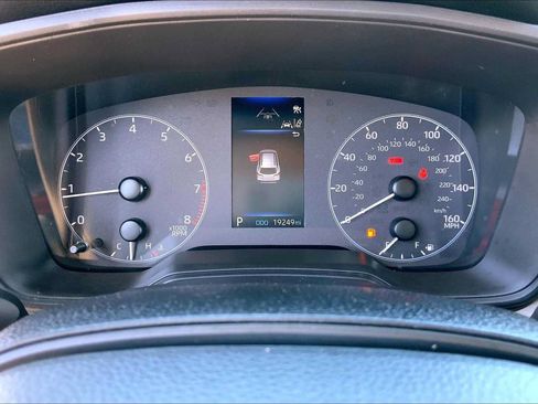 Used 2024 Toyota Corolla Cross L FWD image 24