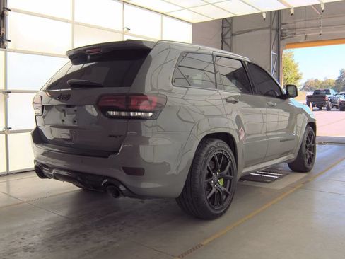 Used 2020 Jeep Grand Cherokee SRT AWD/4WD image 3