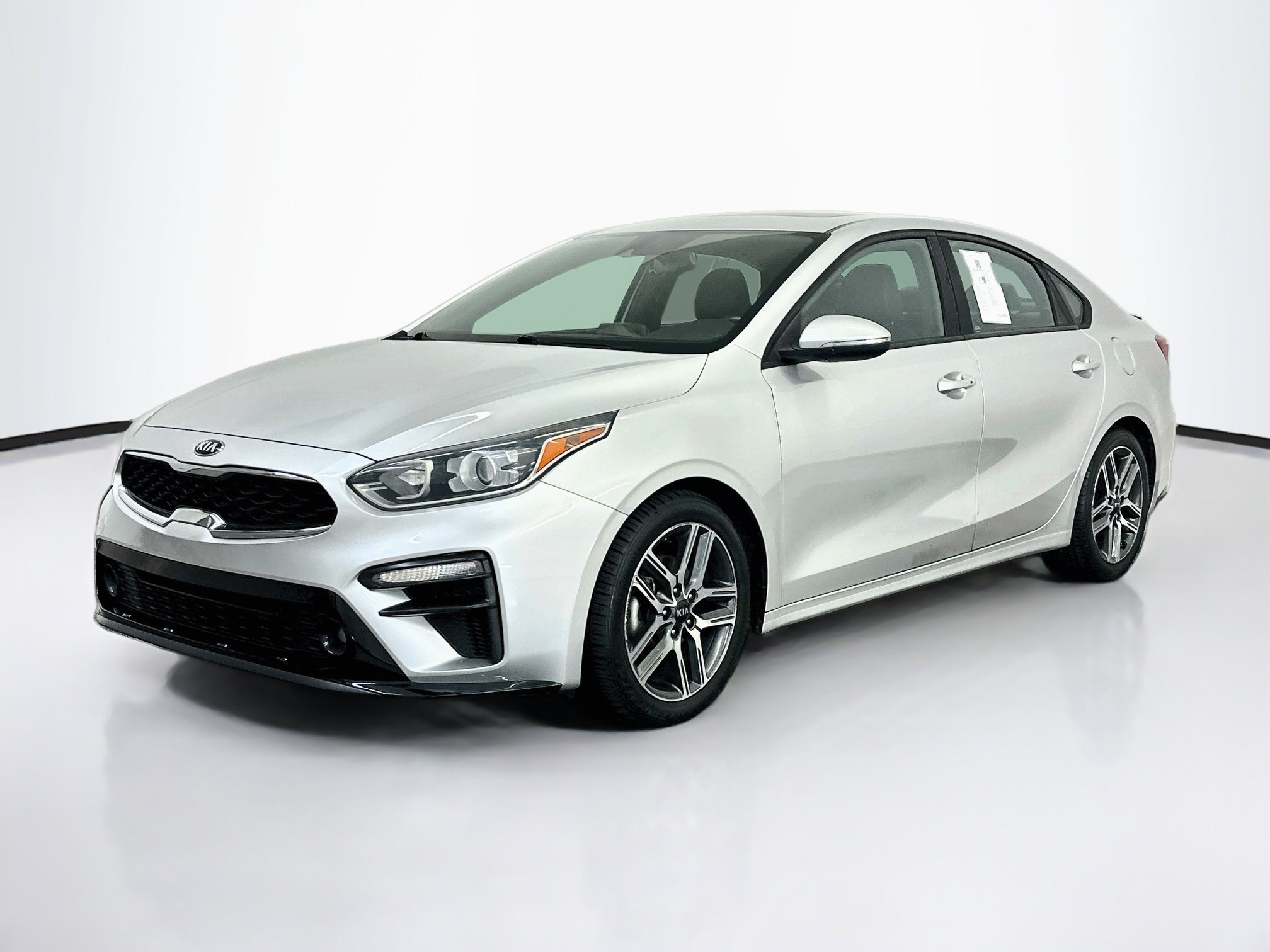 Used 2020 Kia Forte EX w/ EX Special Edition FWD image 3