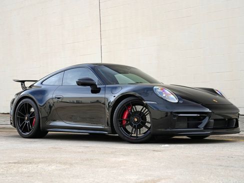 Used 2024 Porsche 911 Carrera GTS w/ Premium Package RWD image 57