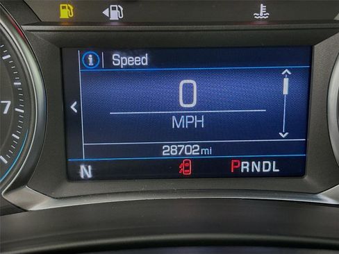 Used 2024 Chevrolet Equinox LT image 13