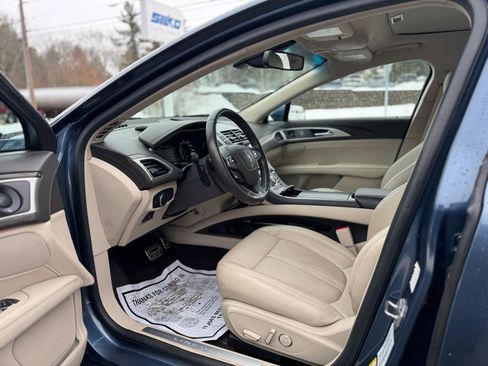 Used 2019 Lincoln MKZ Reserve w/ Reserve Plus Package image 14